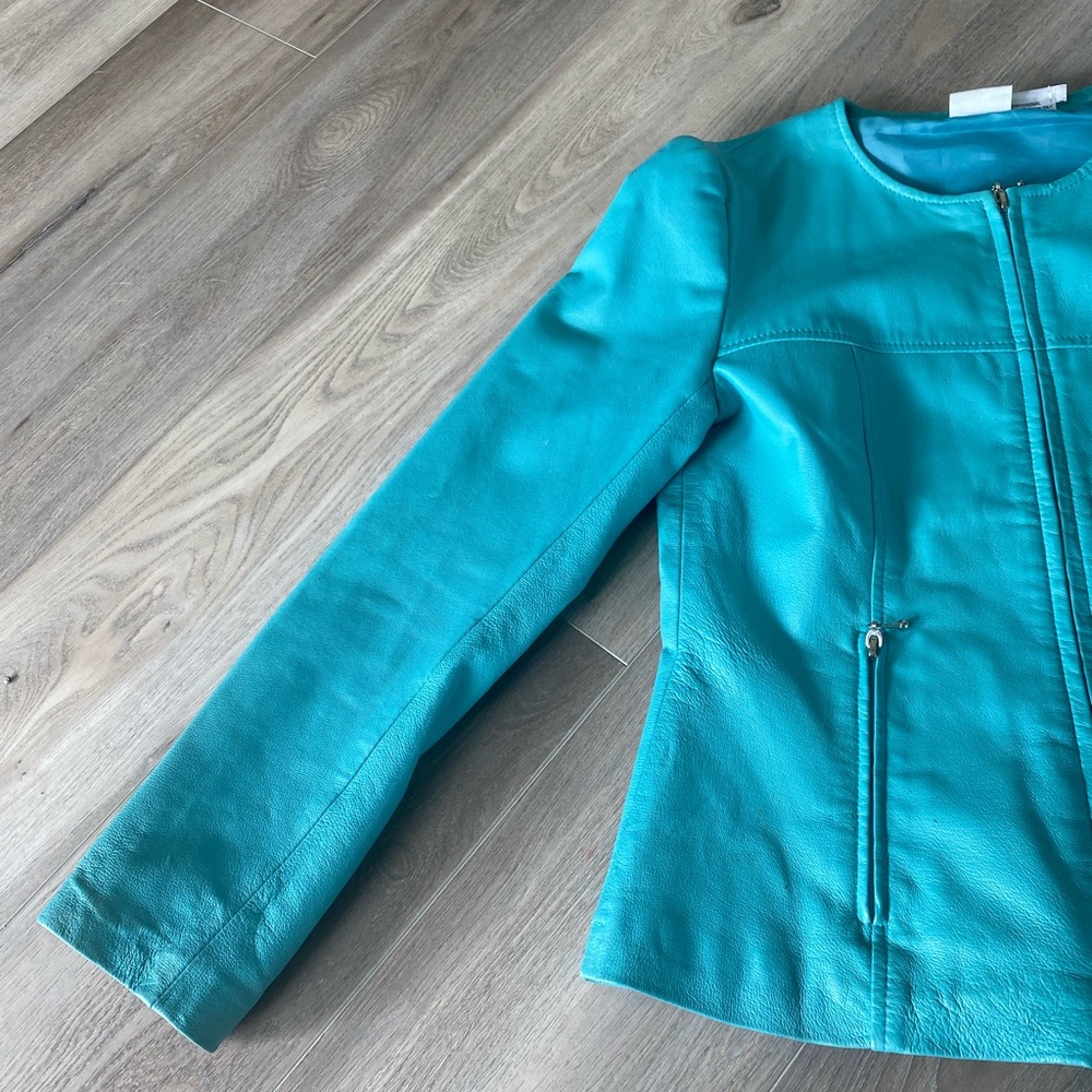 Vintage Newport News Easy Style Turquoise 100% Leather Crop Jacket Size 6 great - Picture 5 of 8
